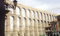 Roman
Aqueduct